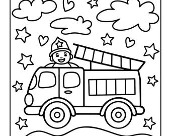 Op de afbeelding: Zwart-wit lijntekening van een brandweerwagen met een brandweerman. De afbeelding bevat wolken, sterren en harten, waardoor een speels ontwerp ontstaat, ideaal om in te kleuren. Perfect voor kinderactiviteiten.