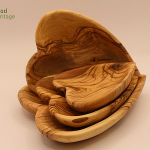 Heart-shaped olive wood bowls/dishes handmade in Bethlehem with 4 different sizes