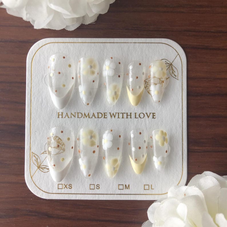 Buttercup -- Yellow Floral Spring Press on Nail Set - Etsy