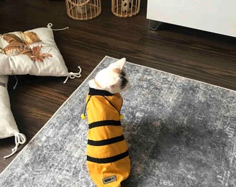 Bee Costume Hoodie for Cats & Small Dogs: Soft Pet Outfit with Antennas