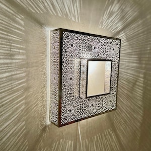 Moroccan Wall Light,Handmade Wall Light Moroccan Wall Sconce -Art Decor Light Wall Sconce,Brass Wall decor lamp,Wall Lighting Decor