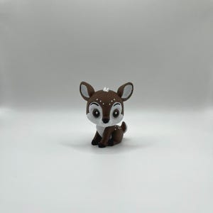 3Dプリントのミニチュア鹿の置物 | コテージコアデスクデコレーション