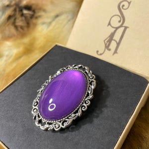 Oval Cabochon Silver Framed Brooch/3 Colors To Choose From/Gothic/Ren Faire/Cosplay/READY TO SHIP
