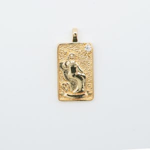 Tarot Königin Rechteck Anhänger - 15 x 28 mm Micro CZ Pave Anhänger für spirituellen Schmuck