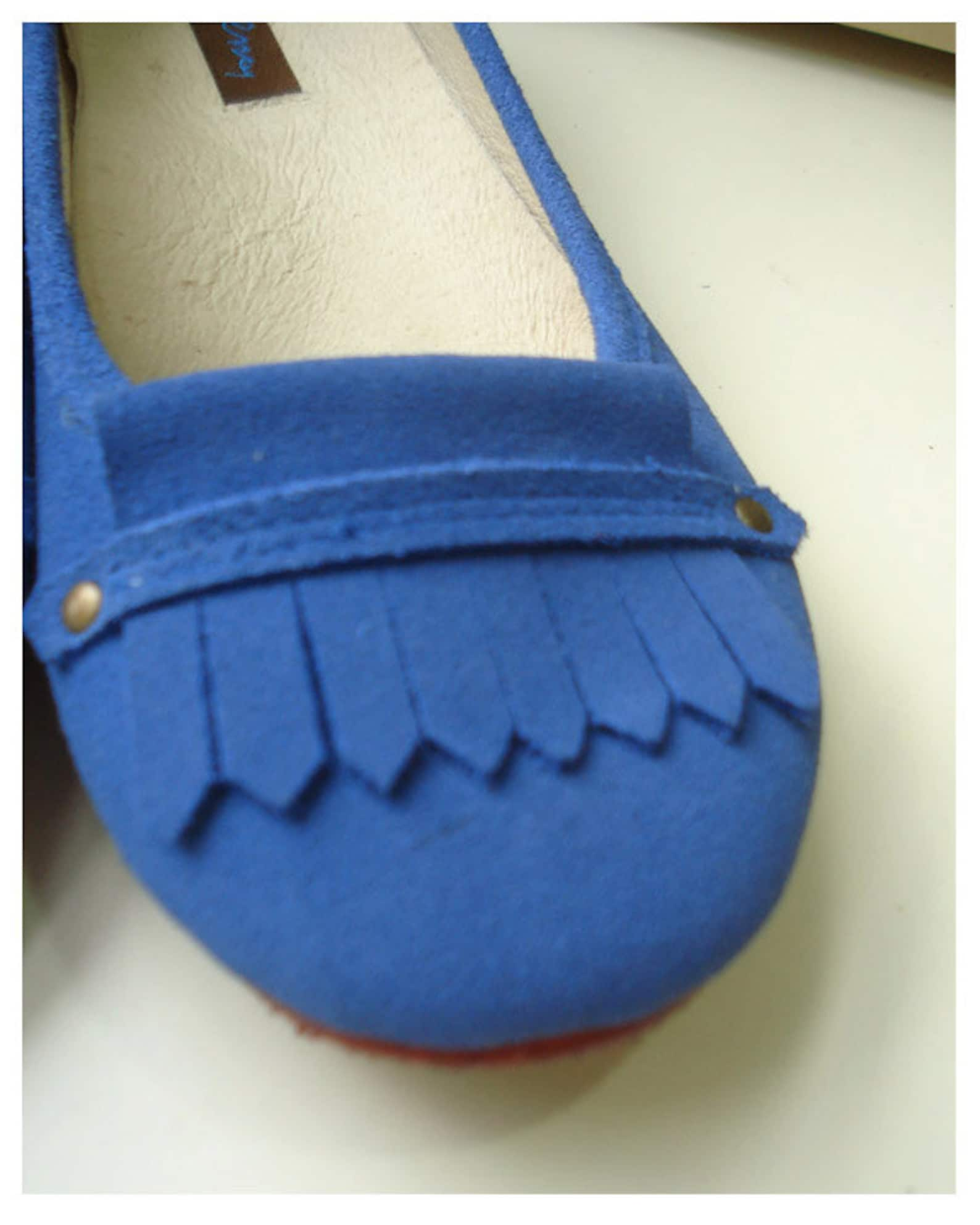 dolly navy, suede ballet flat shoes come with arch suppert , very soft and comfortable