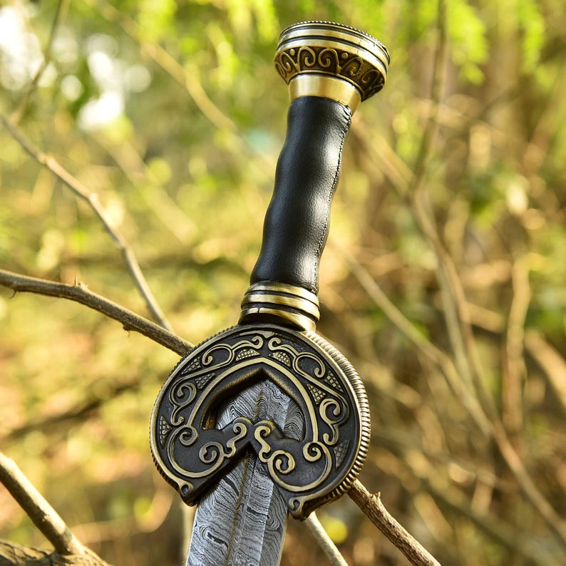 Viking Sword, Medieval Sword, Damascus Sword, Hand Forged Sword, Long Sword, Sword Blade, Real Sword with Leather Sheath, Groomsmen Gift. Sword for Sale, Viking Sword for Sale,Fantasy Sword, Sword for Cosplayer, Costume Weapon, Gift for Him.