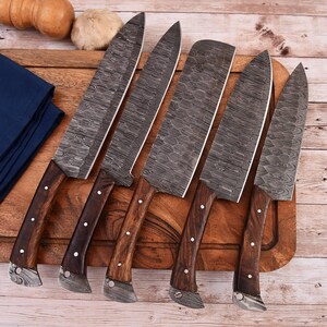 Chef Knives 5 Pcs, Damascus Knife Set, Personalised Chef Set, Kitchen Knives with Leather Roll, Professional Cooking Knives, Custom Chef Knife Set, Hand-Forged Knives, Kitchen Knife Gift Set, Damascus Steel Blades,Anniversary Gift, Culinary Knife Set
