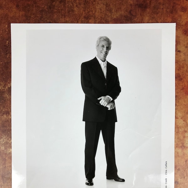 Burt Bacharach "One Amazing Night" Black & White Press Photo - Suitable For Framing