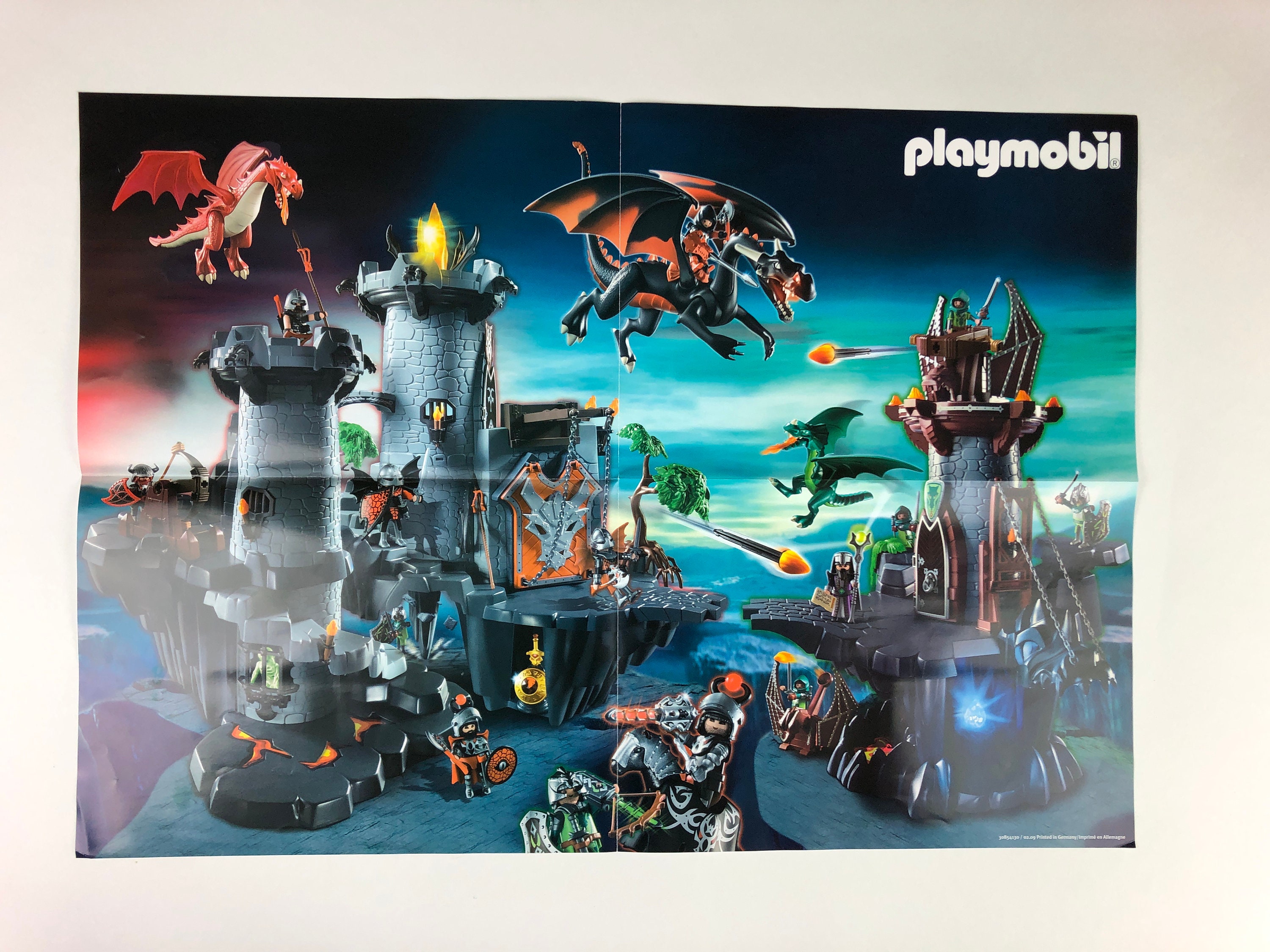 pianist konsol astronomi Playmobil Poster of Knights Versus Dragons Suitable for - Etsy
