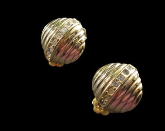 Vintage 1980s Gold Tone CLIP ON Earrings, Christmas Party Earrings