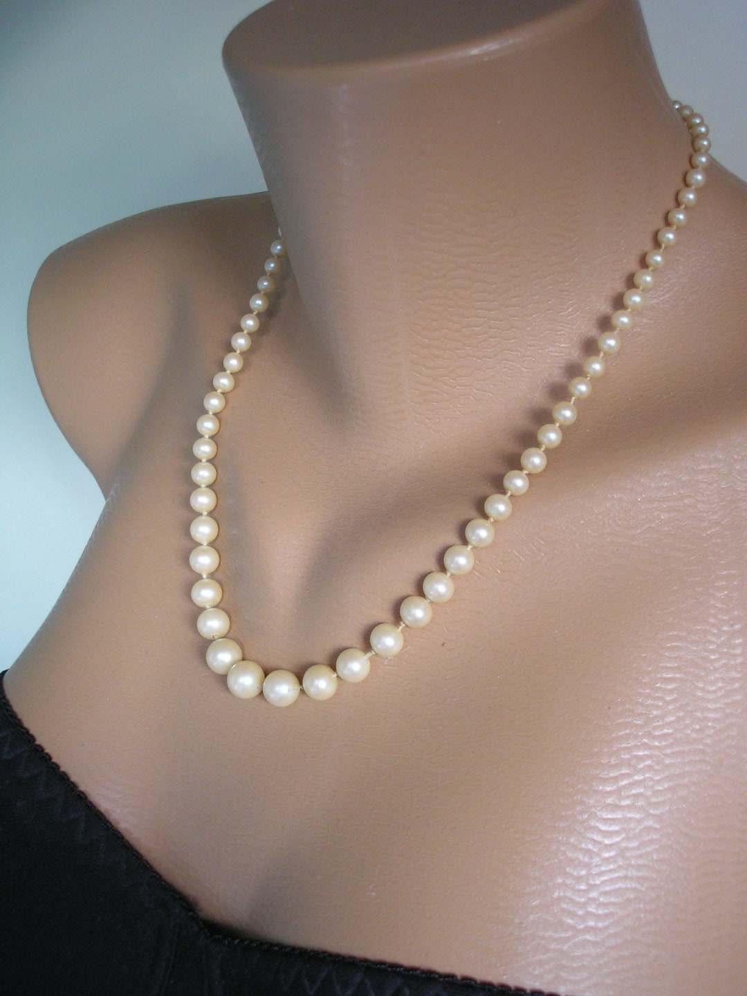 ROSITA Pearl Necklace, Vintage Pearls, Rosita Jewellery, Single Strand