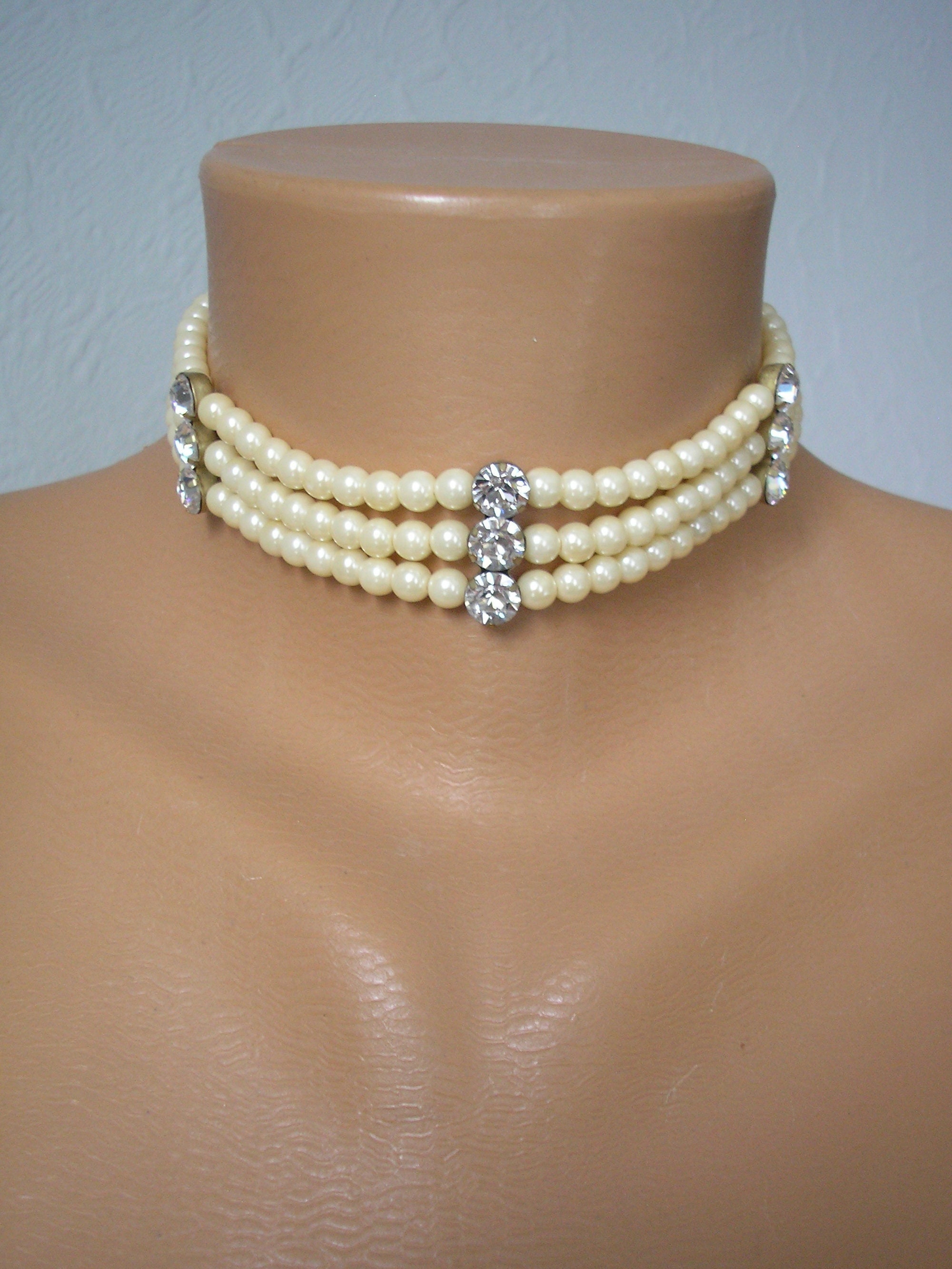 chanel authentic vintage choker necklace