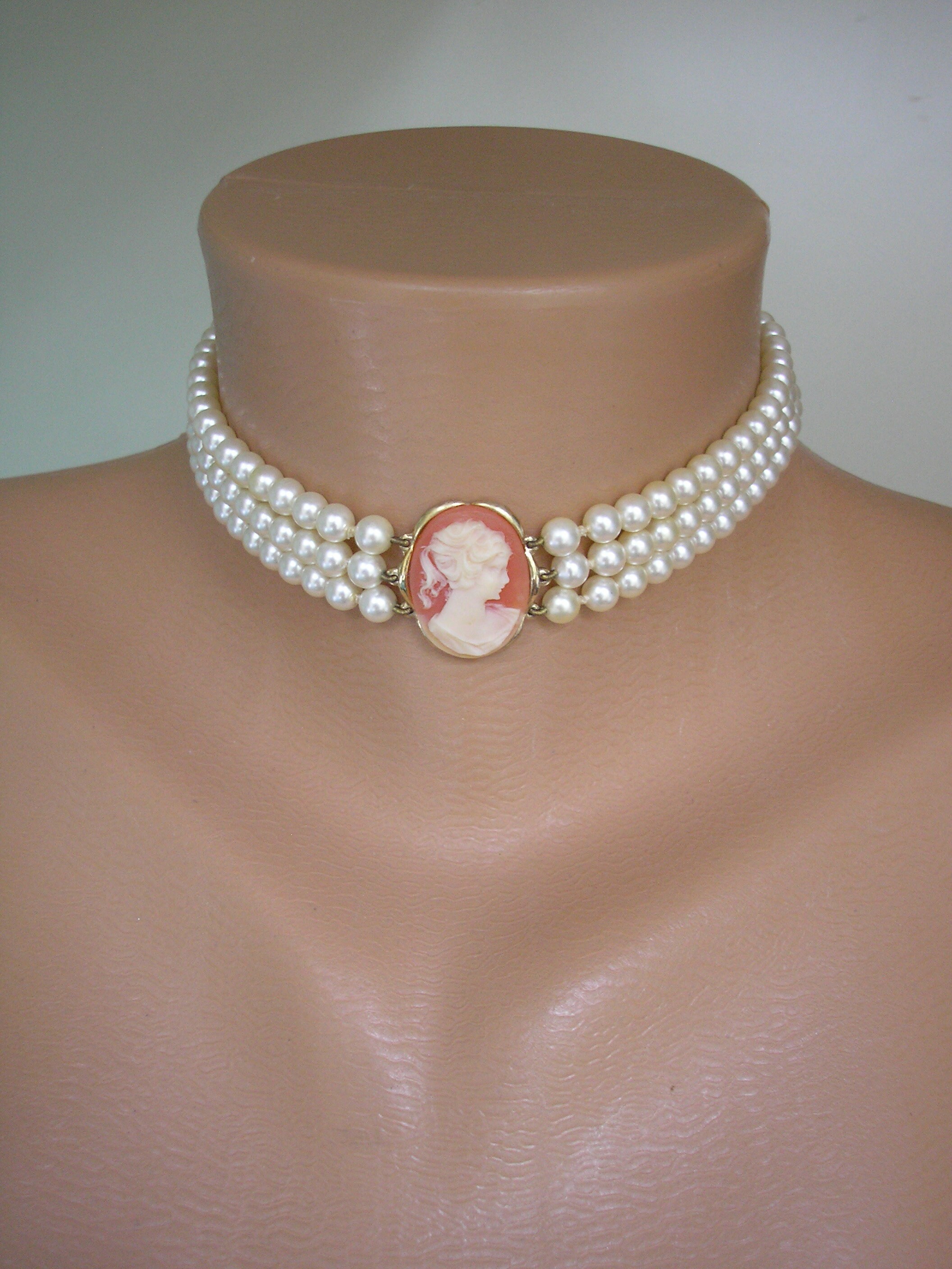 Vintage Rosita Pearl Choker Vintage 
