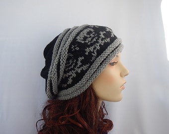 Slouch hat with skull and cross bones,knit slouchy hat with skulls,knitted hat with skulls,beanie with skulls