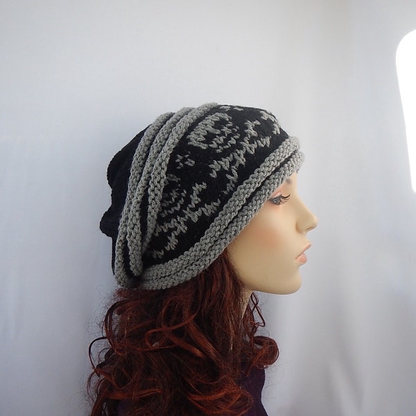 Slouch hat with skull and cross bones,knit slouchy hat with skulls,knitted hat with skulls,beanie with skulls
