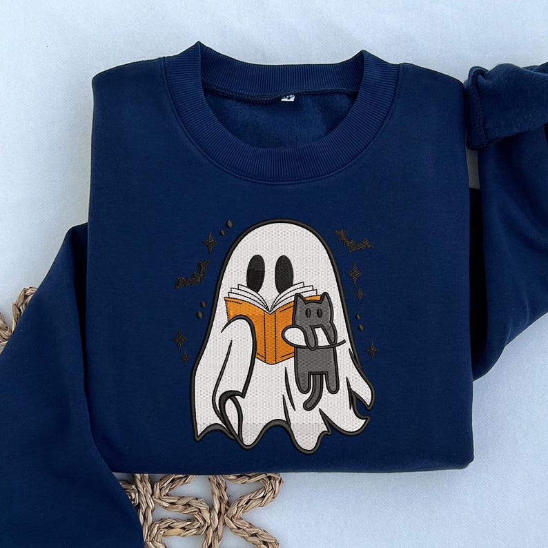 Diseño de bordado de fantasma lector sosteniendo un gato, lindo fantasma lector de Halloween, patrón de puntada para amantes de los libros (descarga instantánea) imagen 7
