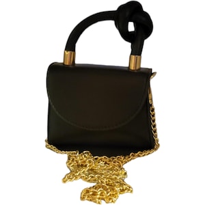 Woman&#39;s Hand Bag