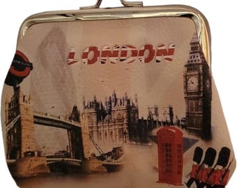 London Themed Clasp Coin Purse Wallet