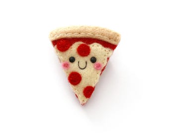 Pepperoni Pizza Felt Brooch, Kawaii Pin, Handsewn Accessory made in the UK
