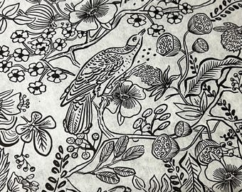 Voljärpapper - Fåglar och blommor svartvitt 15x20 eller 20x30 Förpackning Presentpapper Omslagspapper Tillbehör Invecklat Alla Tillfällen