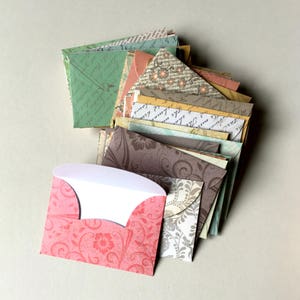 Shabby Chic Mini Envelopes ... Set of 20 Gift Enclosures Wedding Guest Book Alternative Assorted Designs Bridal Showers Pretty Vintage Look image 4