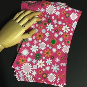 Poly Mailers, DAISIES and SUNFLOWERS (6x9) . Shipping Envelopes Flat Boutique Hot Pink Flowers Plastic Self Adhesive Waterproof Lightweight