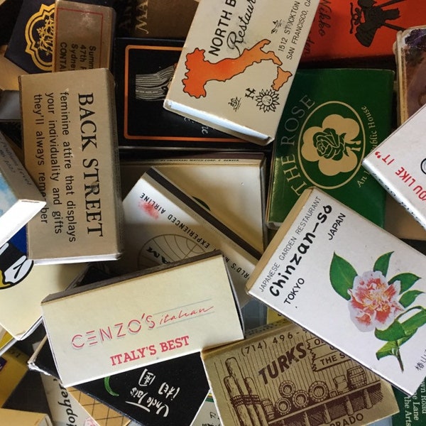 EMPTY MATCHBOXES - Lot of 20 vintage match boxes  hotels bars casinos restaurants NO matches souvenirs assortment craft supply collectible