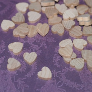 25 Mini Hearts ... 1/2&quot; (13mm) Wooden Hearts Wedding Decor Table Scatter Confetti Natural Wood Unfinished DIY Wedding Valentine Hearts Love