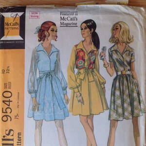 Puede incluir: Patrón McCall's 9540 para un vestido de mujer y joven en tres versiones y un chaleco. El patrón es para las tallas 10 a 32 1/2 de busto y aparece en la revista McCall's.