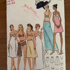 70&#39;s Butterick 6288 Slip, Half-Slip, Bra and Panties - size 12