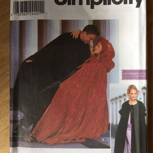Uncut Simplicity 9452 Men's and Misse,s Cape • size s-m-l