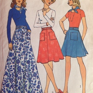 Vintage Jiffy 1970s Simplicity 6789 Wrap Skirt in 3 Lengths - small