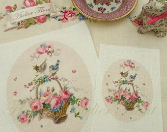 Quilt Coupon  Pièce de tissu Fleurs Panier de roses et oiseaux  Ovale Shabby chic  Campagne d'après peinture © Helen Flont Designs