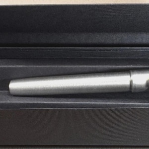 Pióro wieczne Lamy Aion L077 Seamless Aluminium&CT, niemieckie, z ok. 2019 r., stalówka „F”, nowe z pudełkiem zdjęcie 2