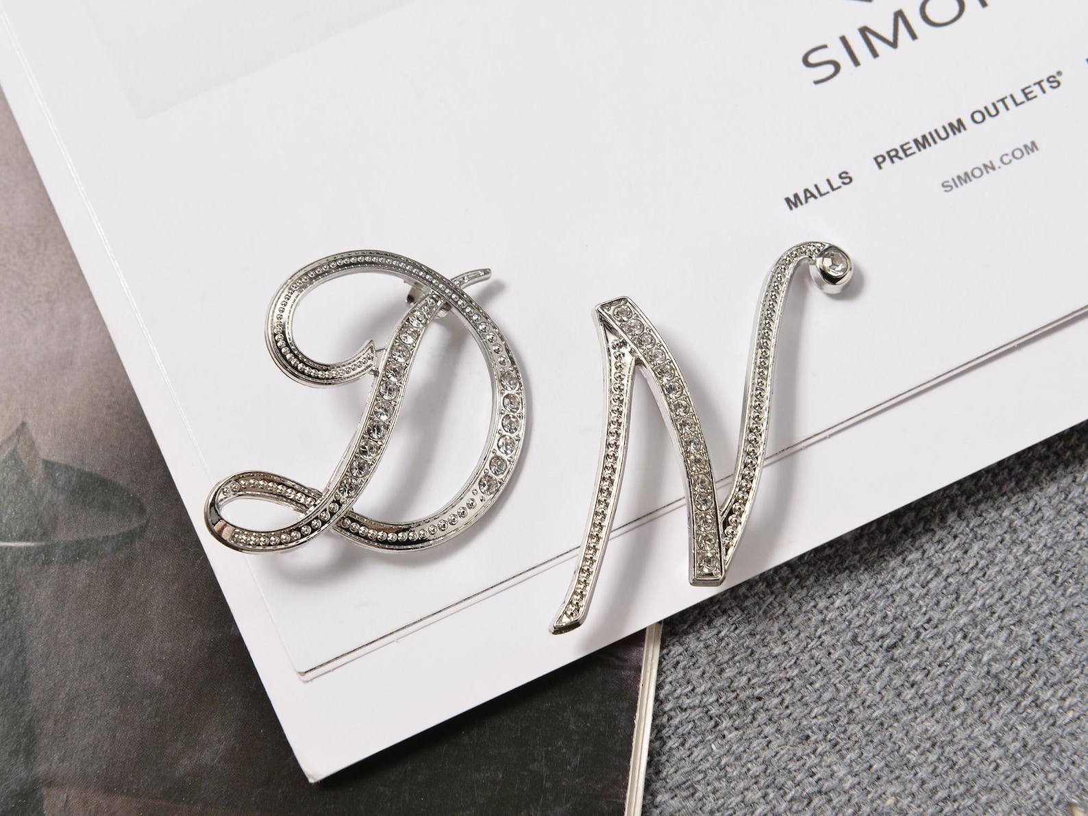 Large Letter Cursive Initial Pin, Letter Pin Brooch,vintage Elegant ...