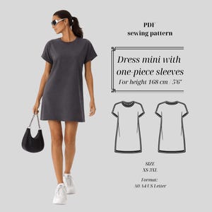 Puede incluir: Una mujer con un minivestido gris oscuro con mangas de una pieza, zapatillas blancas y un bolso negro. La imagen incluye un patrón de costura PDF con el texto "Dress mini with one-piece sleeves for height 168 cm / 5'6".