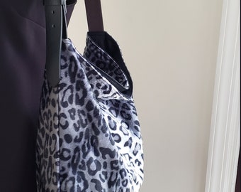 Large size hobo tote bag, grey, Faux fur, Leopard print, animal print handbag hobo hippie shoulder bag,