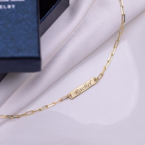 Mini Name Bar Halskette, graviertes Gold Namensanhänger, personalisiertes Geschenk für sie, Minimalist Tag Halskette, benutzerdefinierte Paperclip Tag Halskette