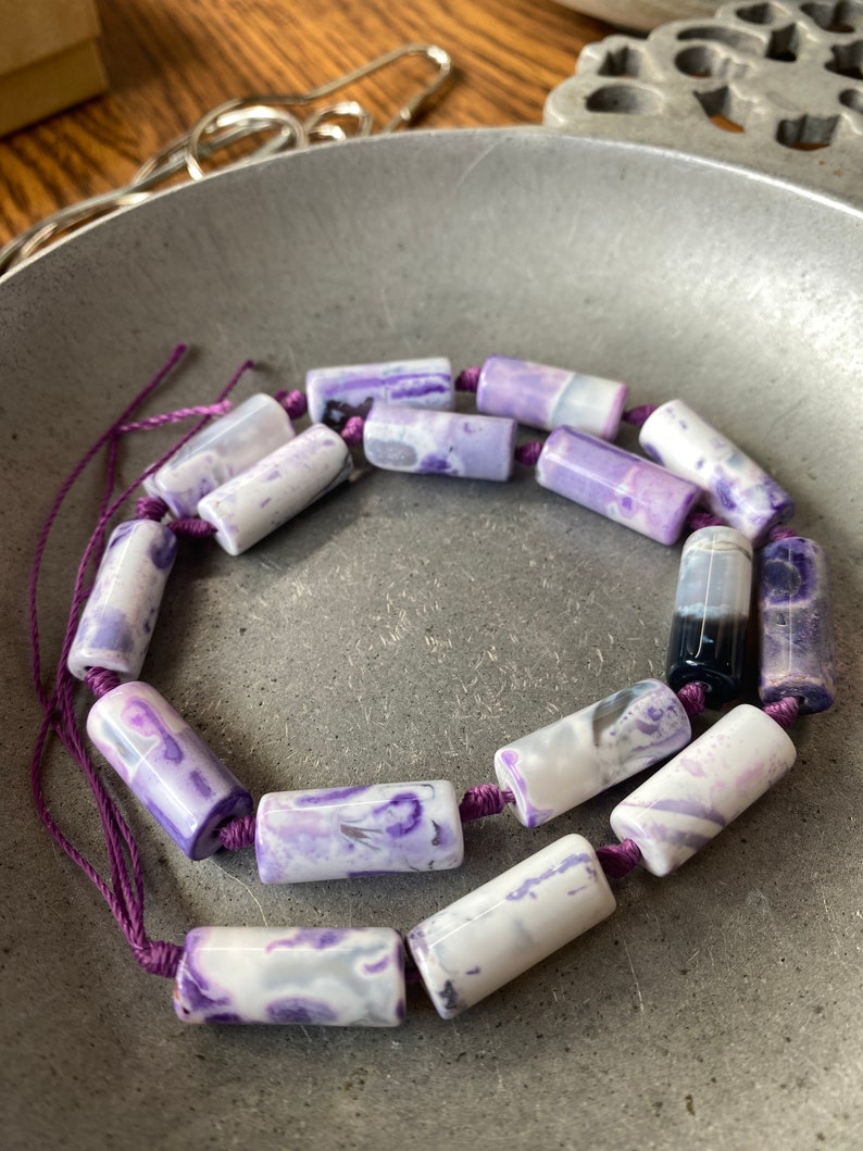 Agate Cylindrical Beads, Choose Half Strand or Full, Dyed Agate white lavender tube beads, Strand of 16 Beads