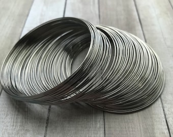 Stainless Steel Memory Wire for Bracelets in Two Sizes, One Ounce Package Beadalon Stainless Steel Memory wire