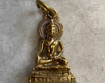 Sitting Buddha Pendant, statue like dimensional Brass Pendant, DISCOUNTS for multiples, wonderful pendant with jump ring, ships FAST