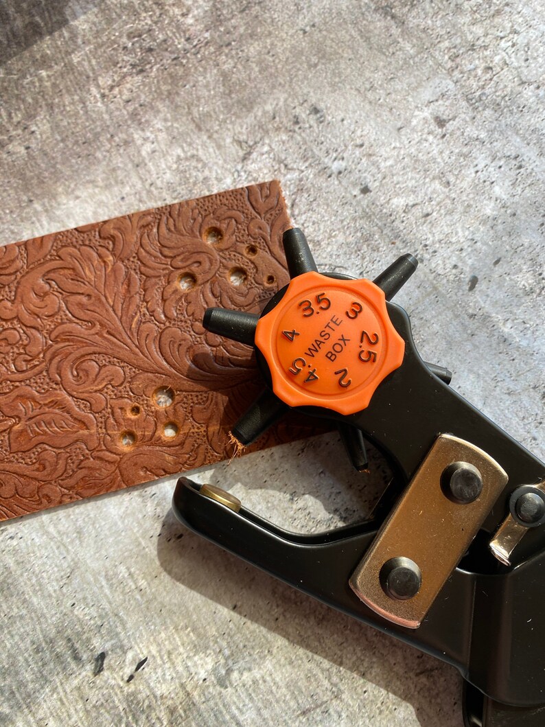 EYELET Setting Kit Assorted Eyelets for Leather or Fabric Etsy