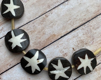 African Bone Beads, COIN shape with Star Motif, Flat Bone coin shaped Beads from Ghana, Batik Bone Beads from Africa, CLOSEOUT, FAST SHiP