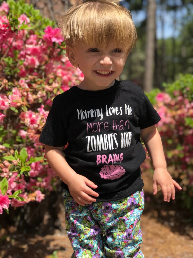 Toddler Zombie/ Zombie Joggers/ Mommy Loves Me/ Zombies Love Brains