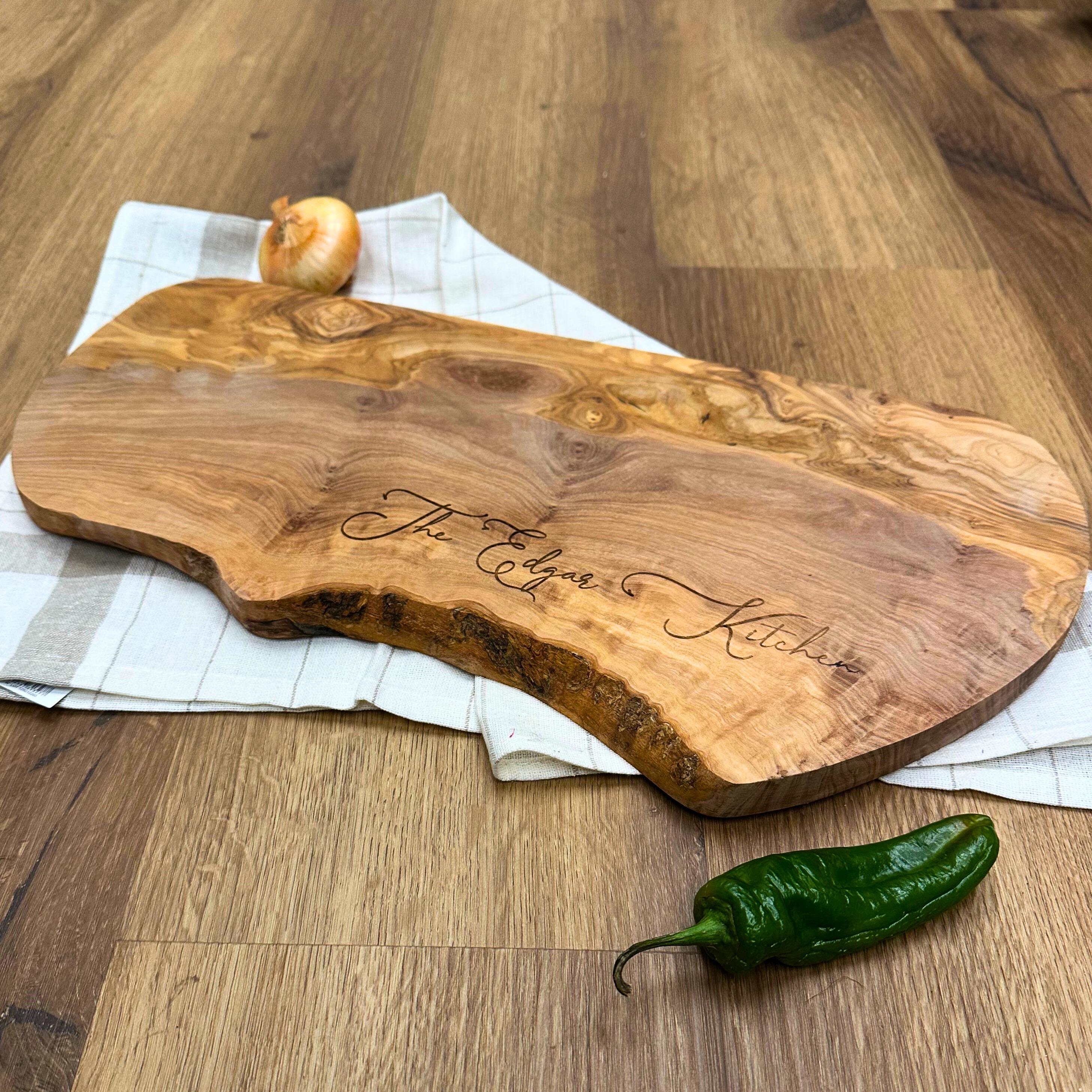 File per Tagliere da Salumi Inciso: Design di Aquila & Highland Cow