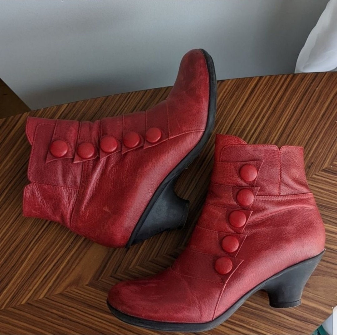 MIZ MOOZ Red Ankle Boots 