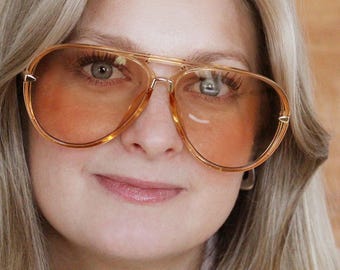 70s 80s sunglasses aviators with peach tea tinted lenses - SANDY