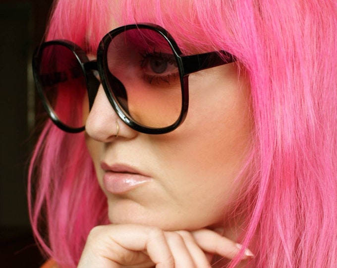Oversized 70s sunglasses black frames retro 80s gradient lenses - FARAH