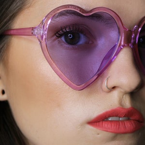Heart shaped sunglasses oversized 50's 90's Retro lilac purple shades CINDY