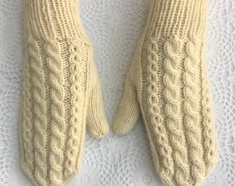 Mittens Wool Hand Knit Cables Eyelet White  Women Ladies Teens